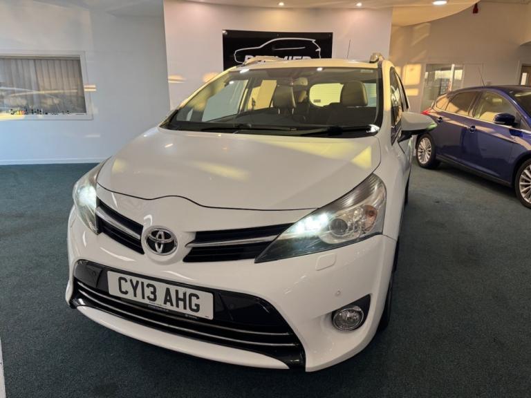 2013 Toyota Verso 1.8 V-matic Excel 5dr M-Drive S MPV Petrol Automatic