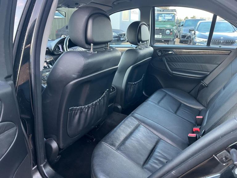 2006 Mercedes-Benz C Class 2.5 C230 Avantgarde SE 7G-Tronic 4dr SALOON Petrol Automatic