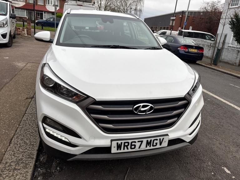 2017 Hyundai TUCSON 1.6 GDi Blue Drive SE Nav 5dr 2WD SUV PETROL Manual