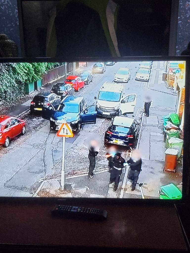 SAMSUNG 46 INCH SMART HD 3D TV