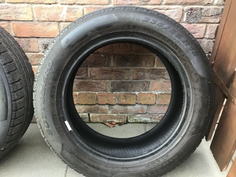 Part-worn winter tyres 235 55 R18