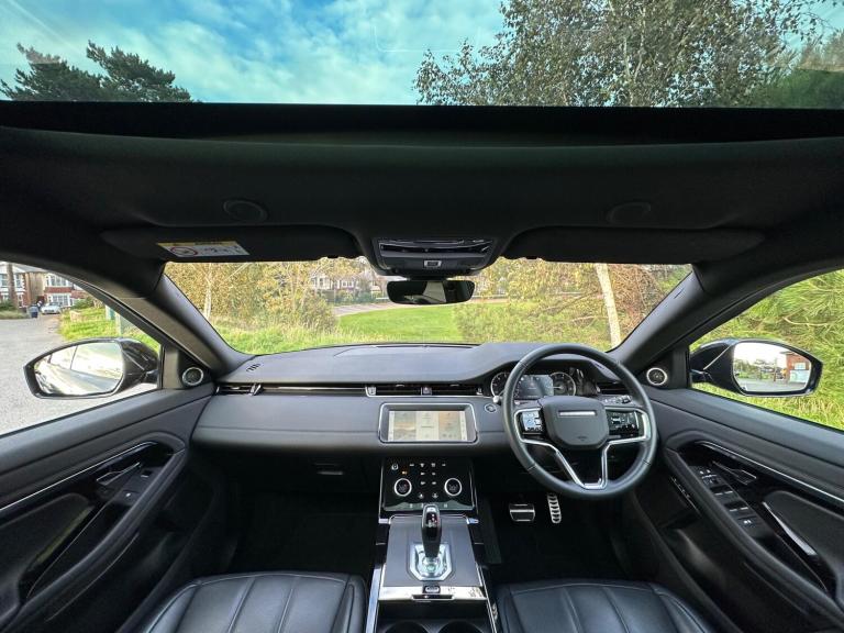 2022 Land Rover Range Rover Evoque 1.5 P300e 12.2kWh R-Dynamic SE Auto 4WD Euro 6 (s/s) 5dr ESTAT...