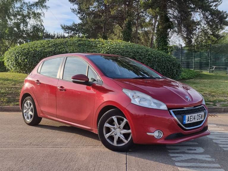 Peugeot, 208, Hatchback, 2014, Manual, 1398 (cc), 5 doors