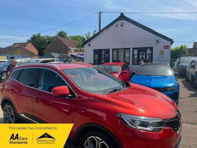 2017 Renault Kadjar 1.2 TCe Dynamique S Nav Euro 6 (s/s) 5dr HATCHBACK Petrol Manual