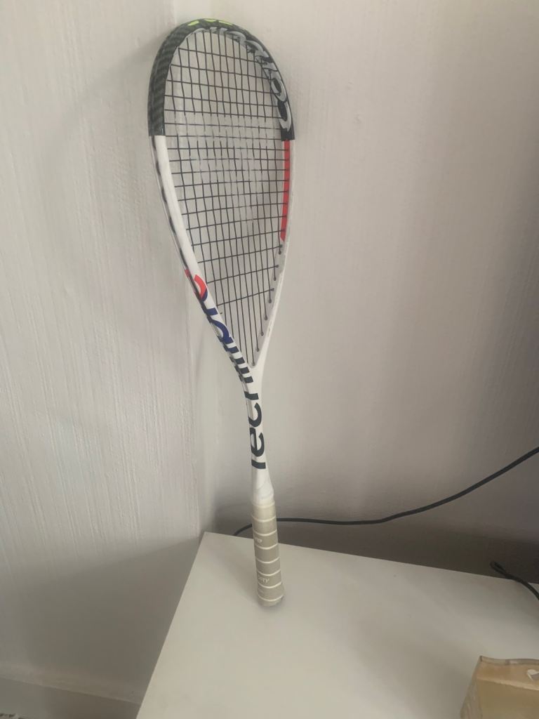Tecnifibre Carboflex 135 X-Top squash racket 
