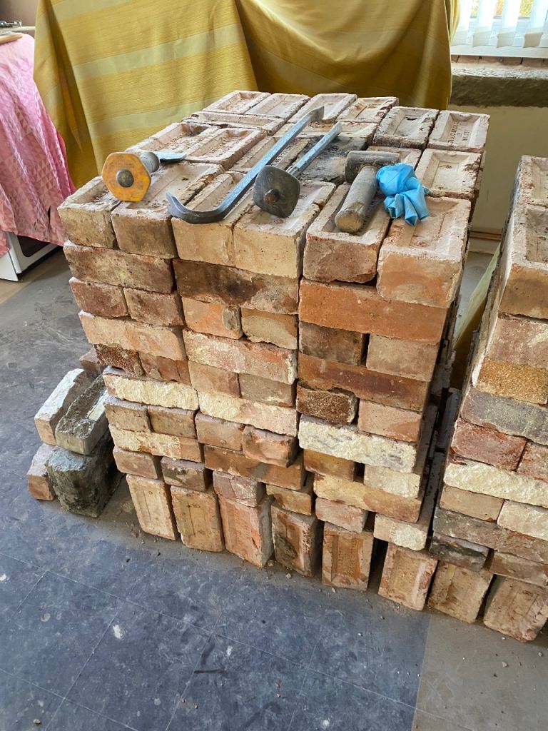 Bricks - Good Condition and plenty of them to go 
