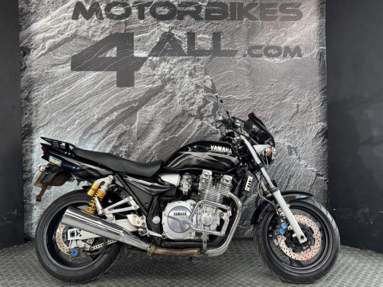 YAMAHA XJR1300 XJR 1300 2002