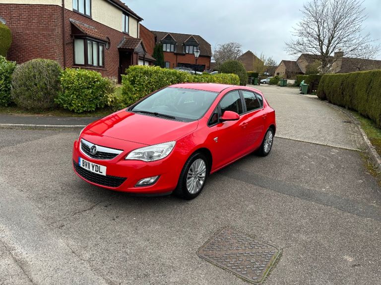 2011 VAUXHALL ASTRA1.4 PETROL   NEW MOT