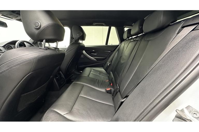 2018 BMW 3 Series 2.0 320i M Sport Shadow Edition Touring 5dr Petrol Auto Euro 6 (s/s) (184 p Est...