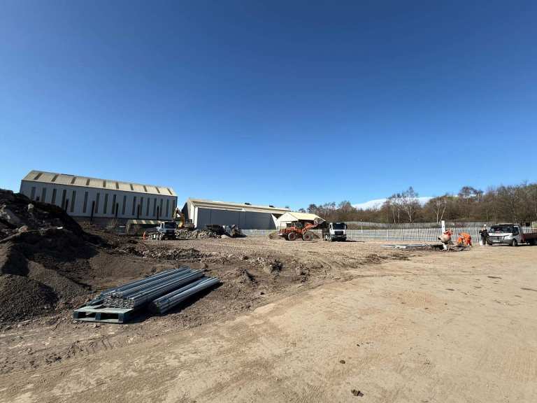 Fully fenced and gated compound to rent Wallsend Newcastle