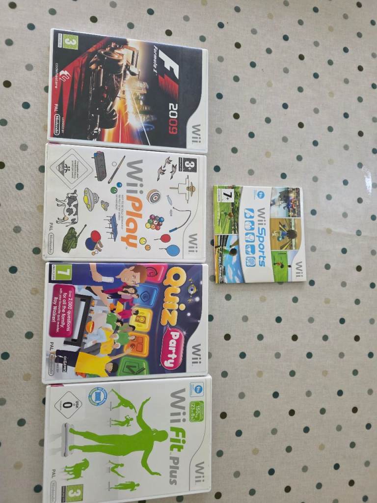 Wii Nintendo Games Bundle (x5]