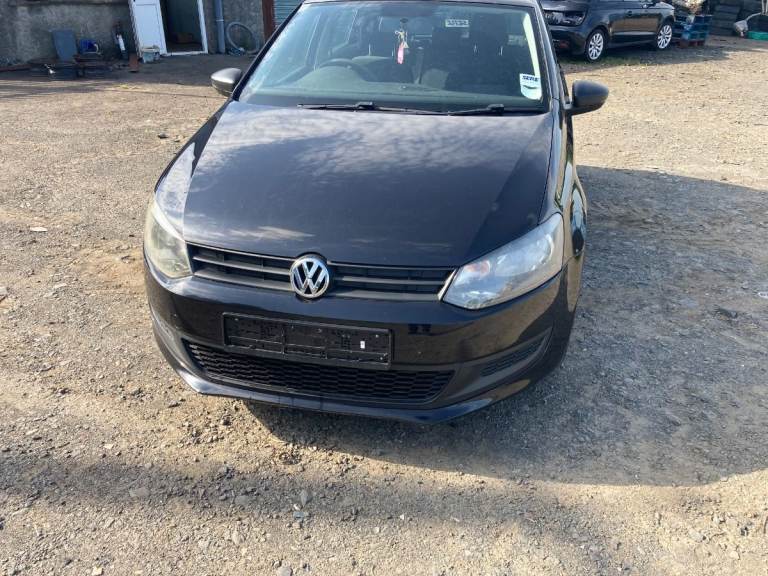 BREAKING VOLKSWAGEN POLO MK5 6R 1.2 PETROL FOR PARTS 