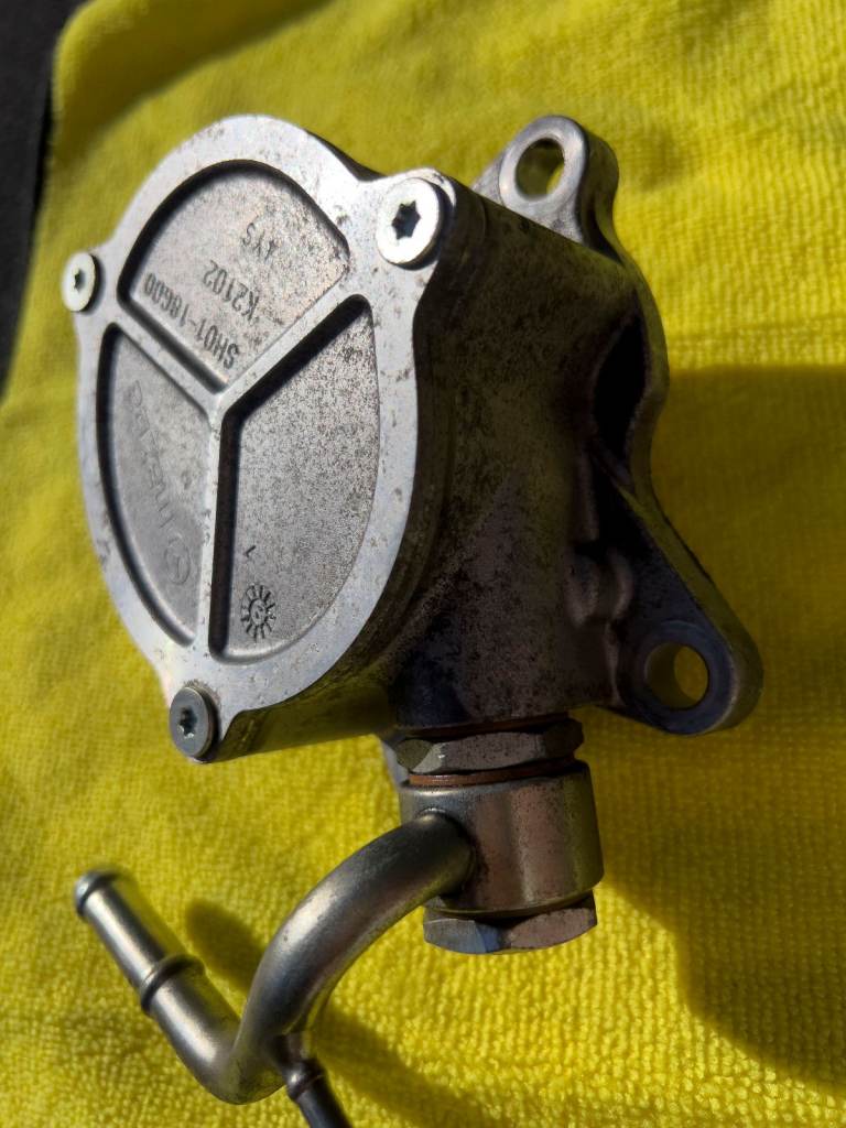 Mazda Vacuum Pump SH01-18G00 Genuine OEM