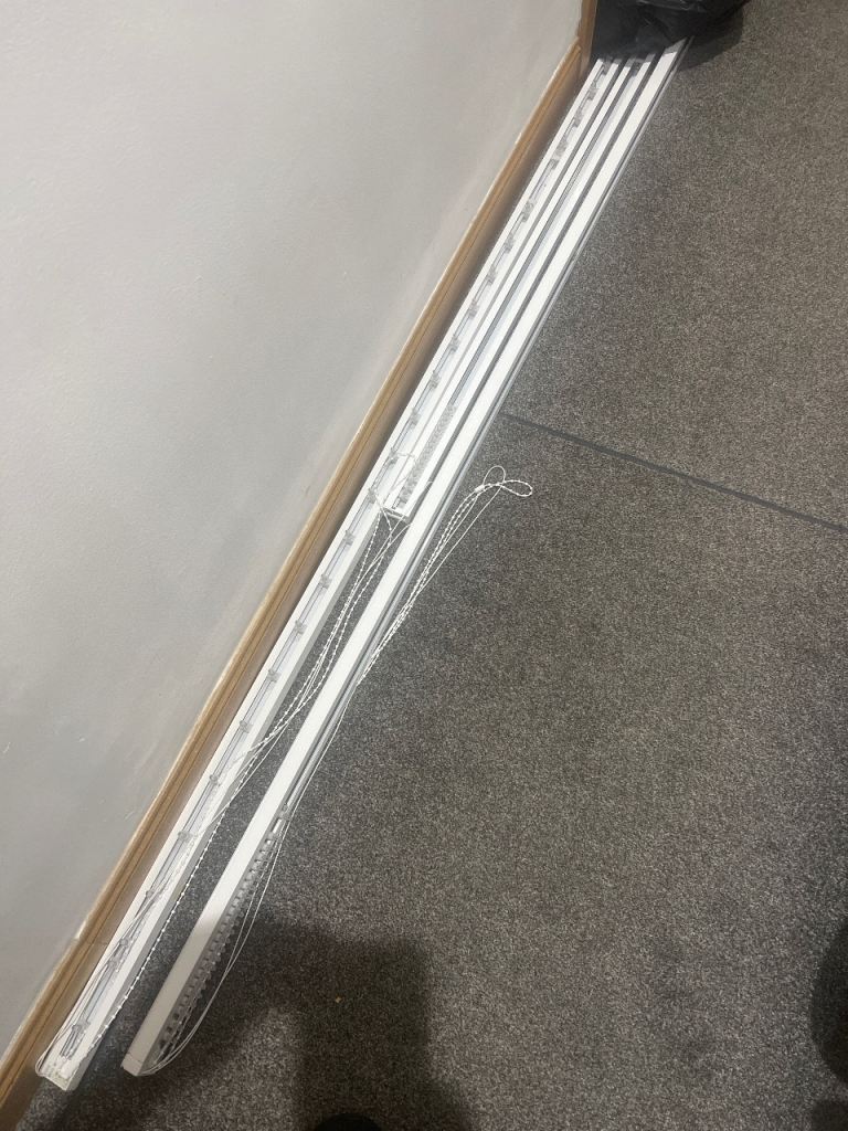 Hillary conservatory blinds