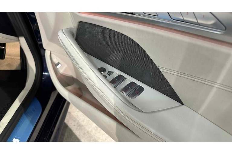 2022 BMW 8 Series Gran Coupe 3.0 840d MHT M Sport Saloon 4dr Diesel Hybrid Steptronic xDrive Euro...