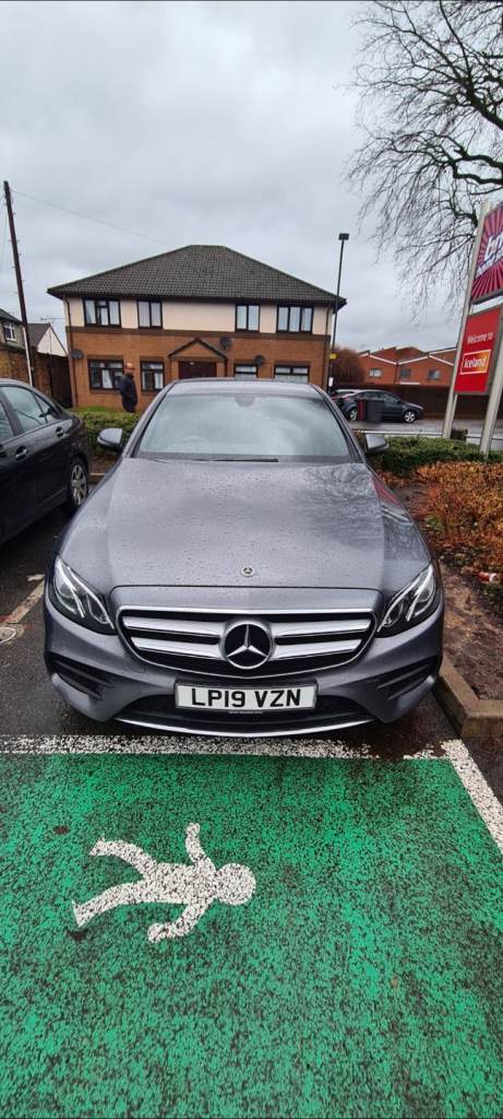 Mercedes-Benz, E CLASS, Saloon, 2019, 1950 (cc), 4 doors