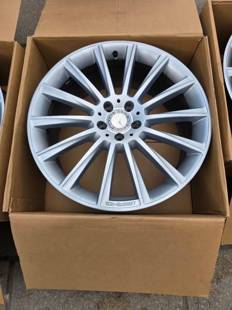 Mercedes glc 20inch turbine alloys, genuine Mercedes 