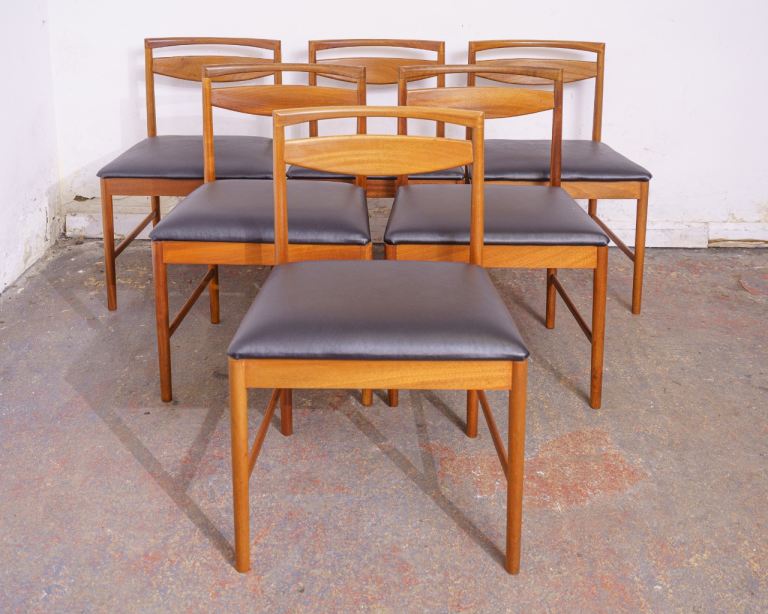 McIntosh mid-century teak double extending dining table with 6 chairs 