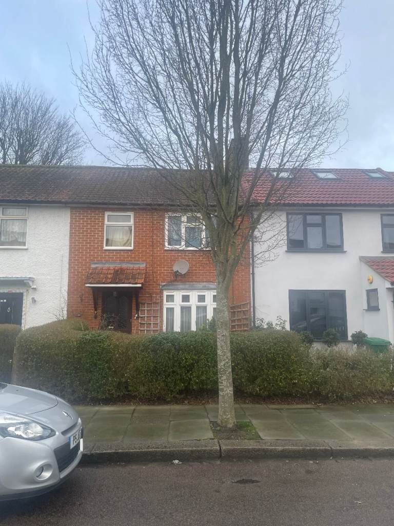 Barnes SW13 -  Boileau Road