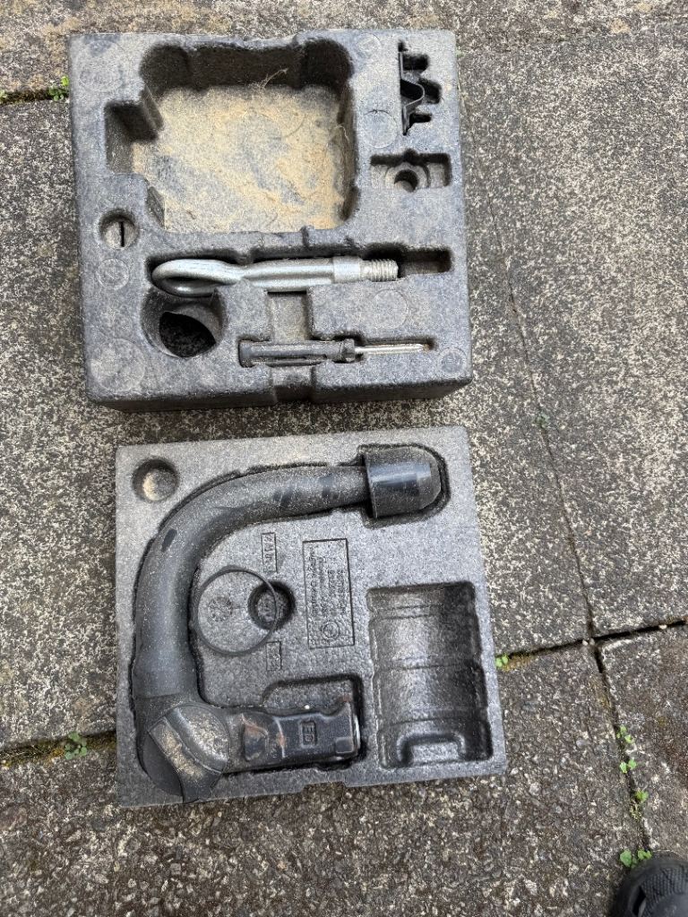 X1 TOWBAR 