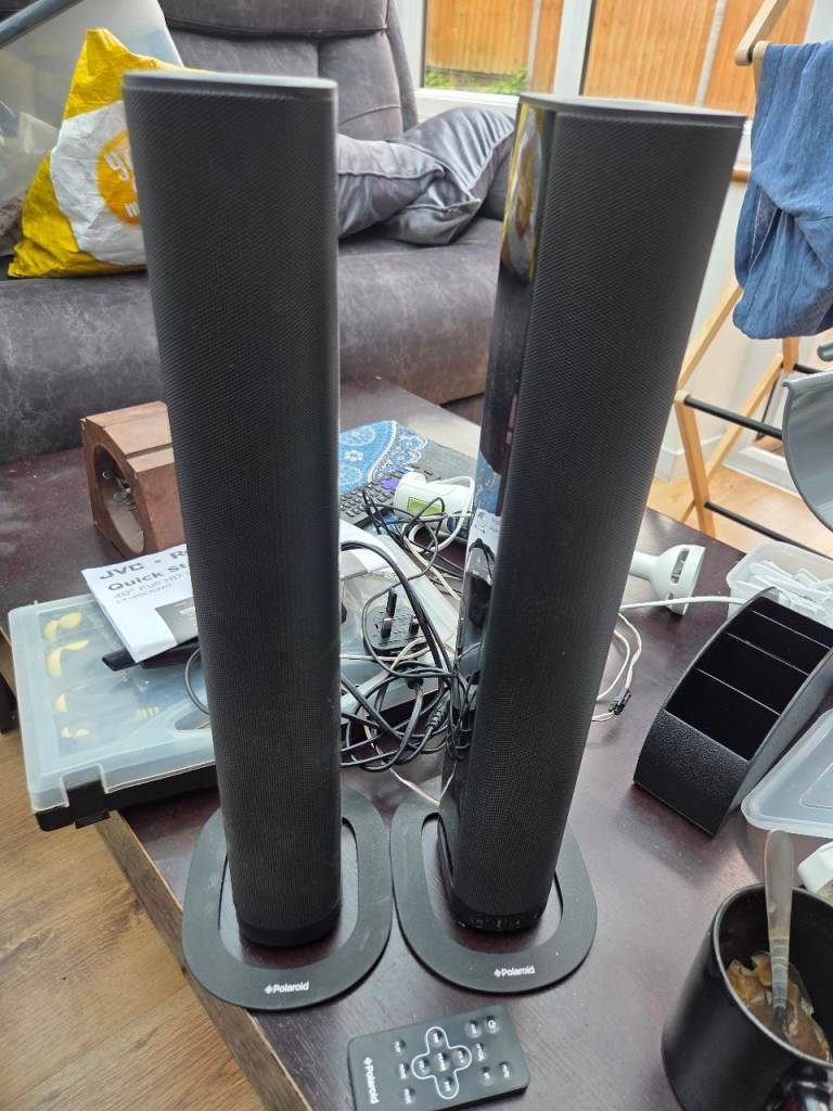 Polaroid tv speakers with remote 