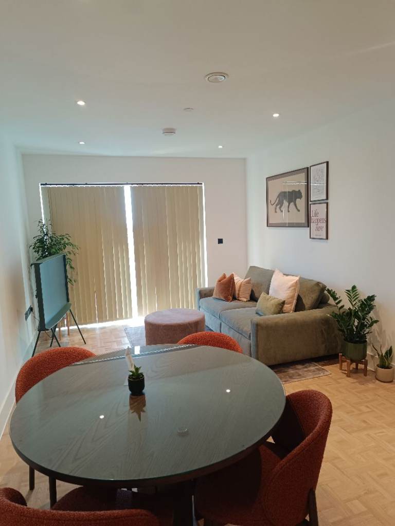 PROFESSIONAL AIRBNB CLEANING ACROSS LONDON 
