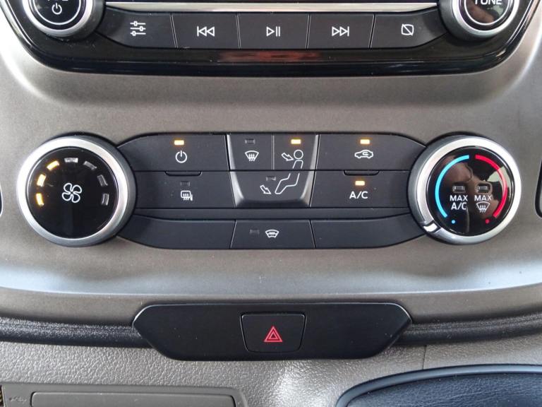 2022 Ford Transit Custom 2.0 320 EcoBlue Trend Crew Van L1 H1 Euro 6 (s/s) 5dr PANEL VAN Diesel M...