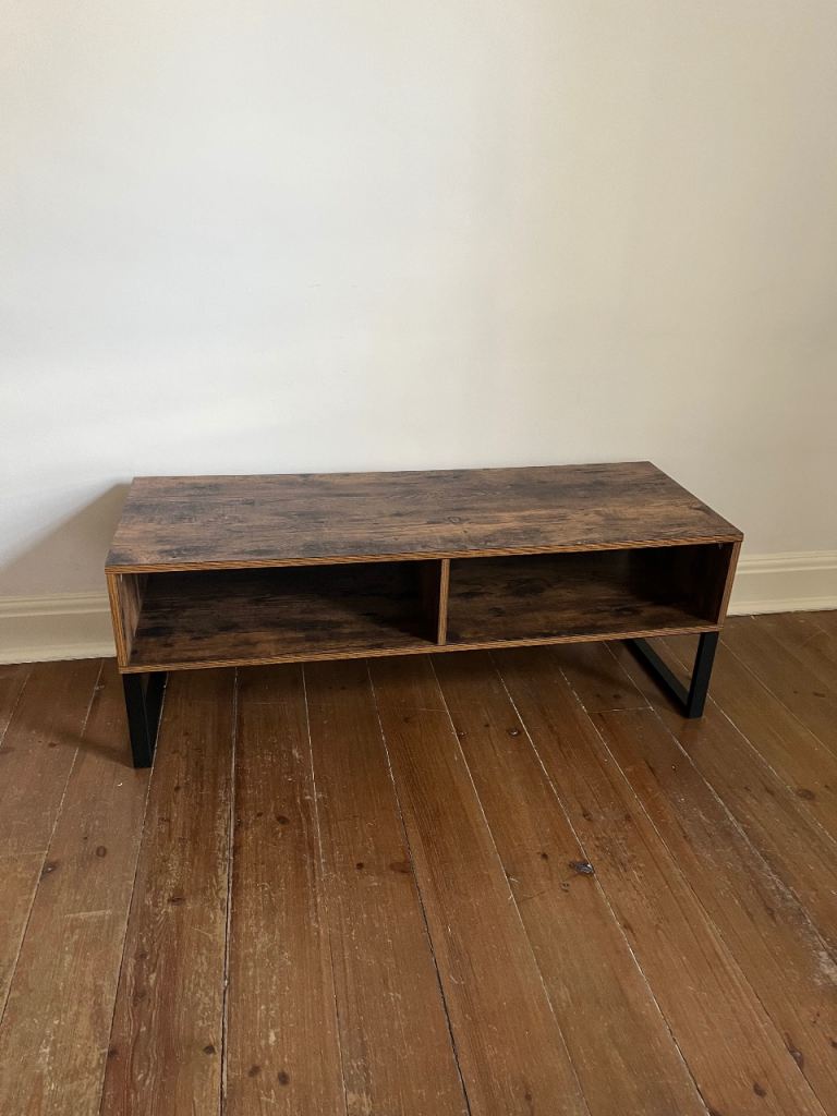 Timber veneer media unit 