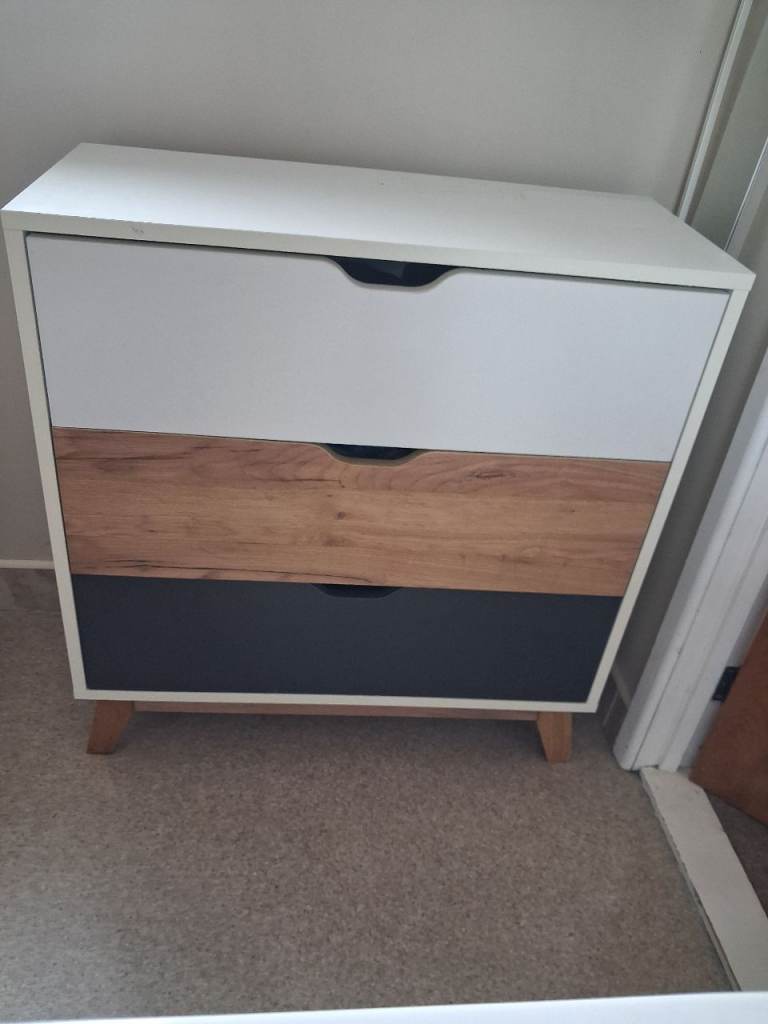 Modern Chest of Drawers – White, Grey & Wood Effect