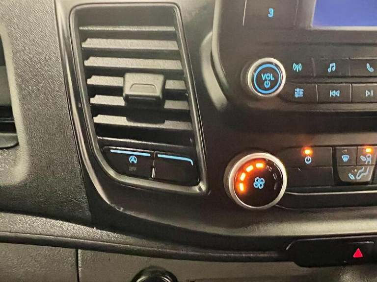 2021 Ford Transit Custom 2.0 EcoBlue 130ps Low Roof Leader Van PANEL VAN DIESEL Manual