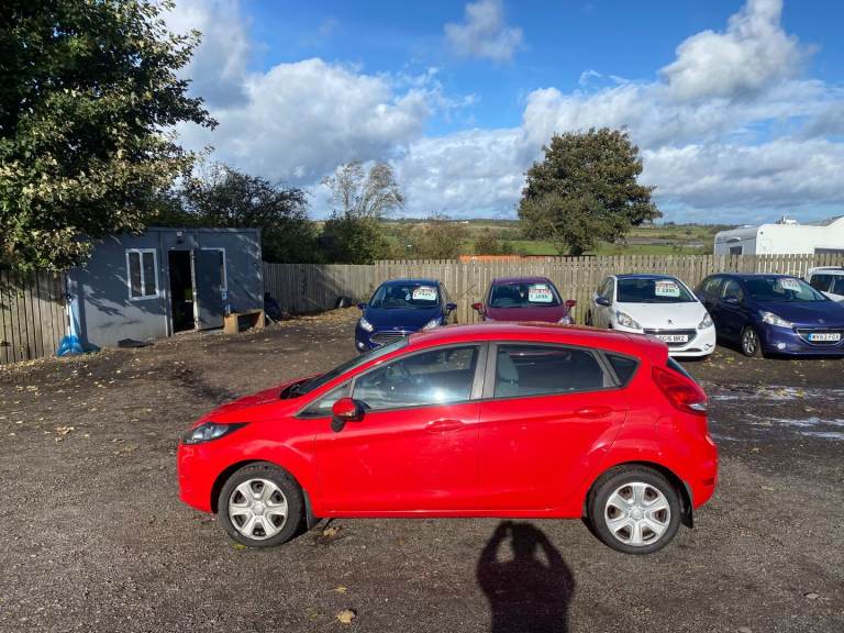 Ford, FIESTA, Hatchback, 2012, Manual, 1242 (cc), 5 doors