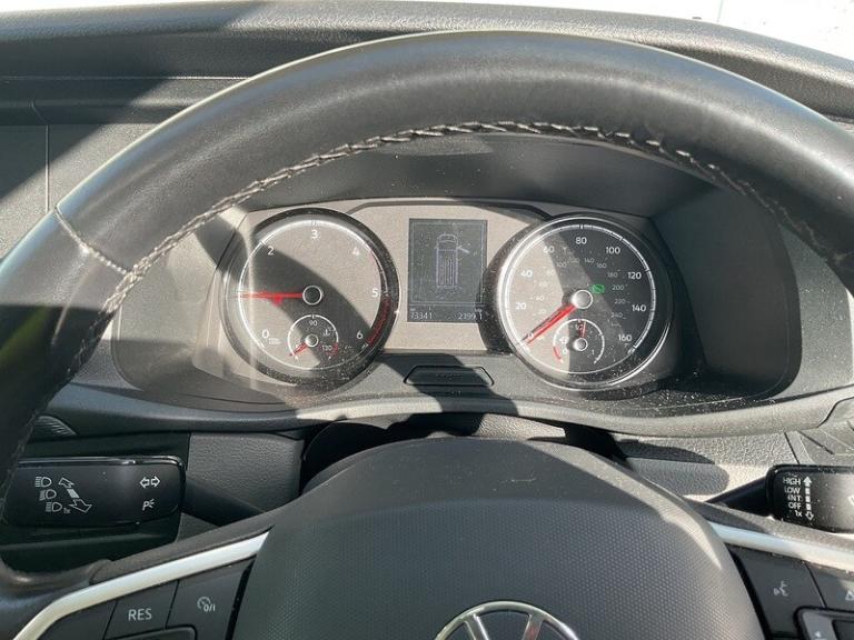 2022 Volkswagen Transporter Shuttle 2.0 TDI 150PS SE Minibus DSG MPV DIESEL Automatic