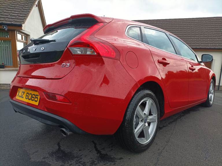 VOLVO V40 D3 SE 2.0 DIESEL *£35 TAX*