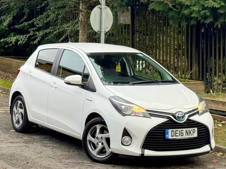 2016 Toyota Yaris 1.5 Hybrid Icon 5dr CVT HATCHBACK Petrol/Electric Hybrid Automatic