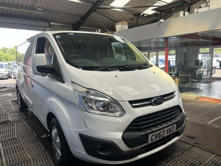2017 Ford Transit Custom Transit Custom 290 Limited Panel Van DIESEL Manual