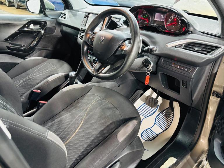 2012 Peugeot 208 1.4 e-HDi Active EGC Euro 5 (s/s) 5dr HATCHBACK Diesel Automatic