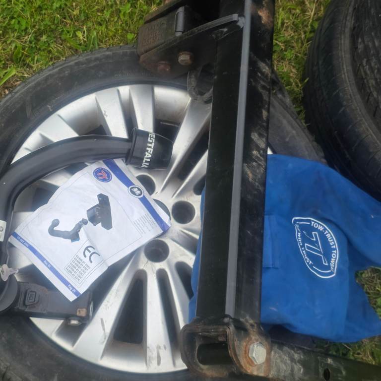 Audi A4 Estate Tow-Trust Towbar  Swan Neck Tow Bar