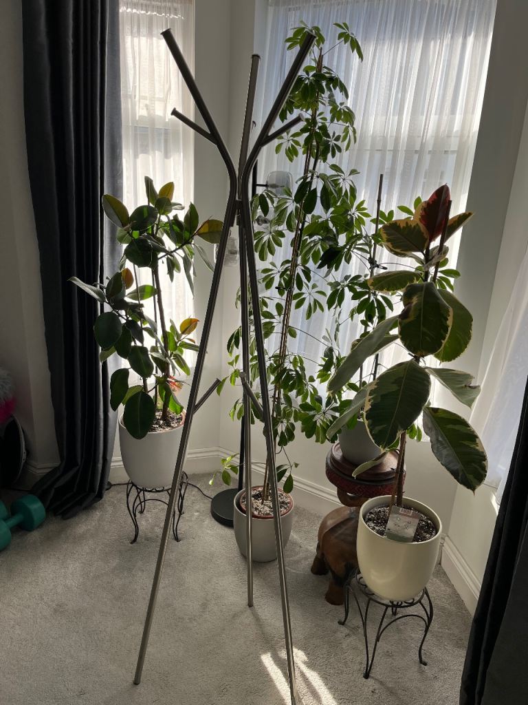 Metal Clothes Rail Stand - Good Condition