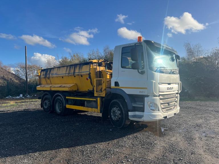 DAFCF 320 26T ECON HOTBOX , REAR STEER