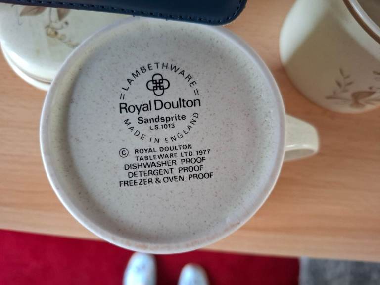 Royal Doulton. Set
