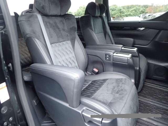 Toyota Alphard 2.5 black auto c pack 7 seat jap import 34k miles due in febuary