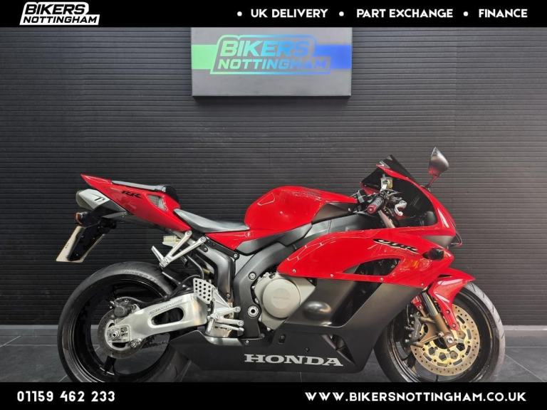 Honda Fireblade CBR 1000 RR-4 2004 11k miles *original*