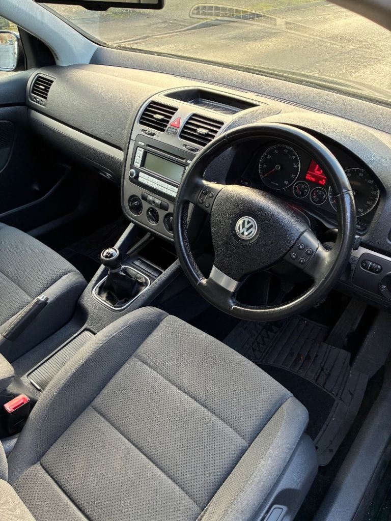 Volkswagen, GOLF, Hatchback, 2006, Manual, 1598 (cc), 5 doors