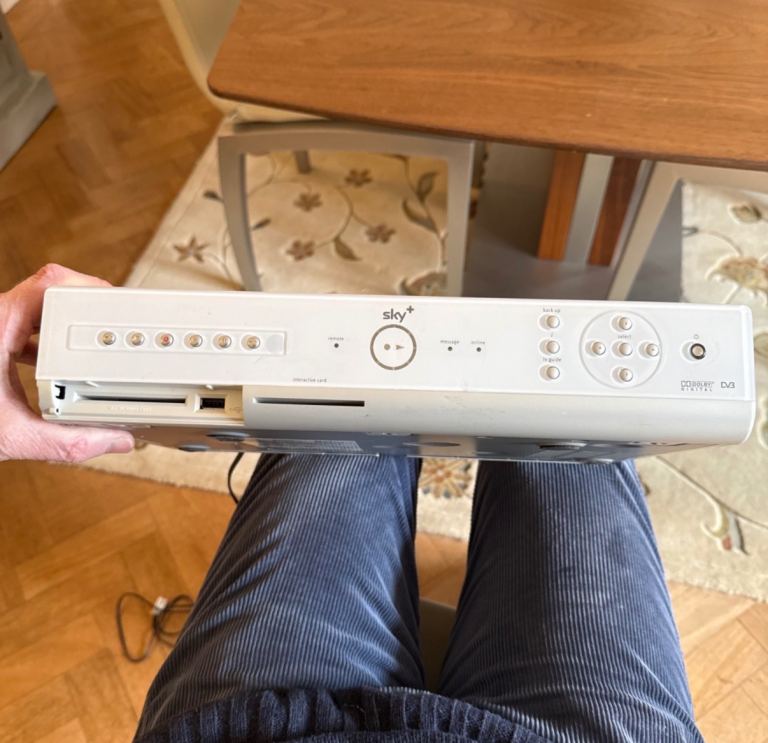 Sky+ Box Pace TDS470NB 80GB HDD Digital Satellite Tv Power Supply Lead