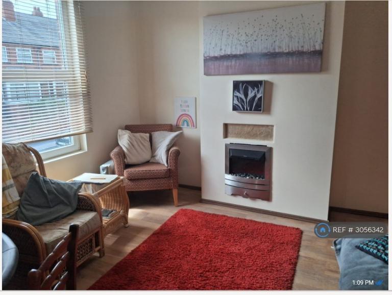 2 bedroom house in Aston Street, Leeds, LS13 (2 bed) (#3056342)