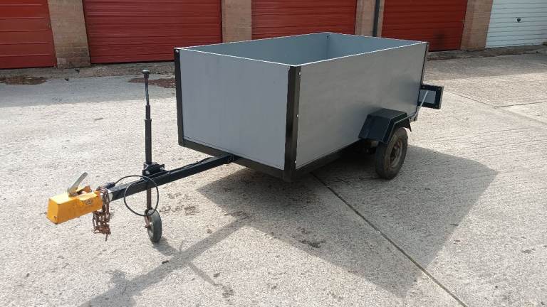 Trailer