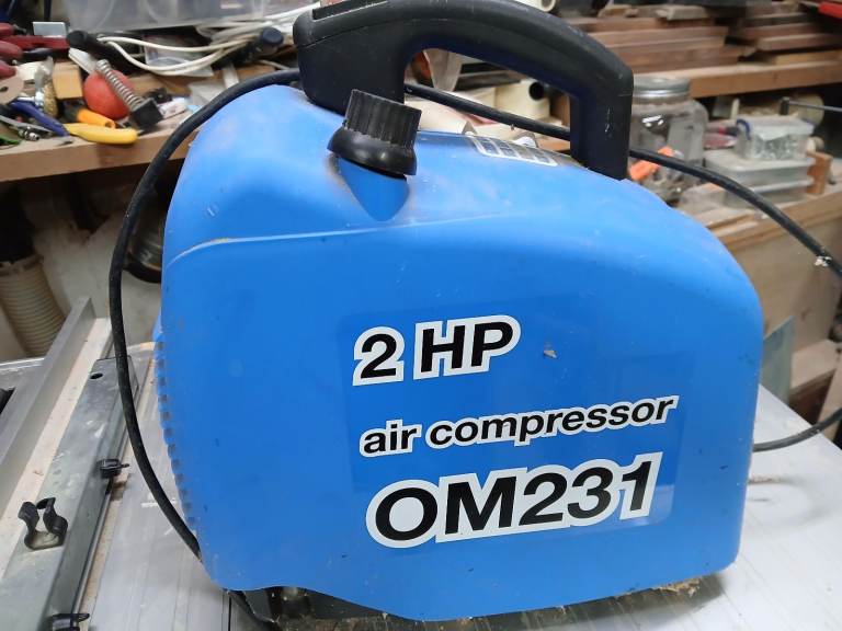 2 HP OM231 Air Compressor – Good Condition