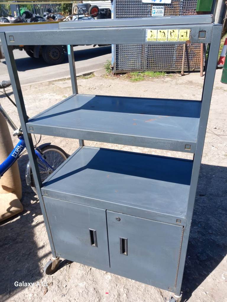 STORAGE  CHEST