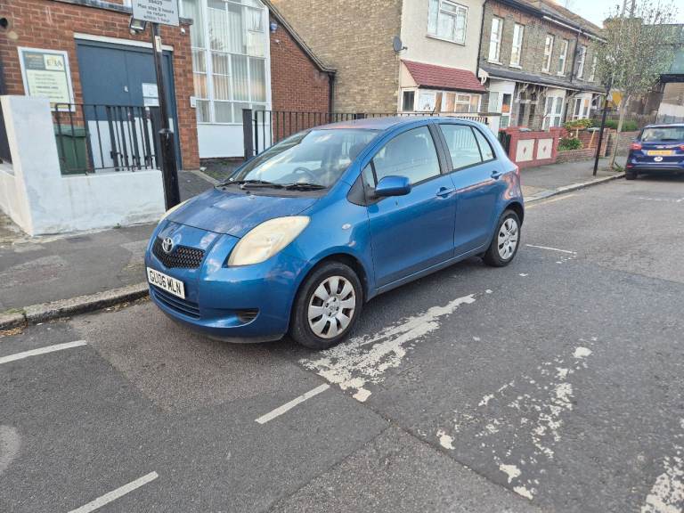2006  toyota yaris 1.0 petrol 5 doors