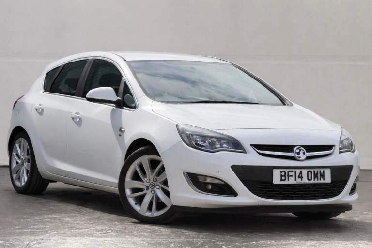 2014 Vauxhall Astra 1.6i 16V SRi 5dr HATCHBACK PETROL Manual